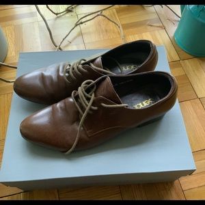 Women’s leather oxfords flats